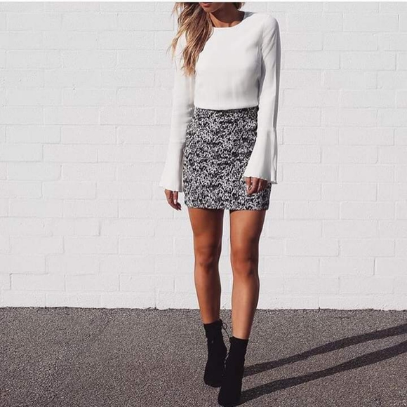 Kookai Dresses & Skirts - KOOKAI Wynona Textured Animal Print Black White High Waisted Mini Skirt